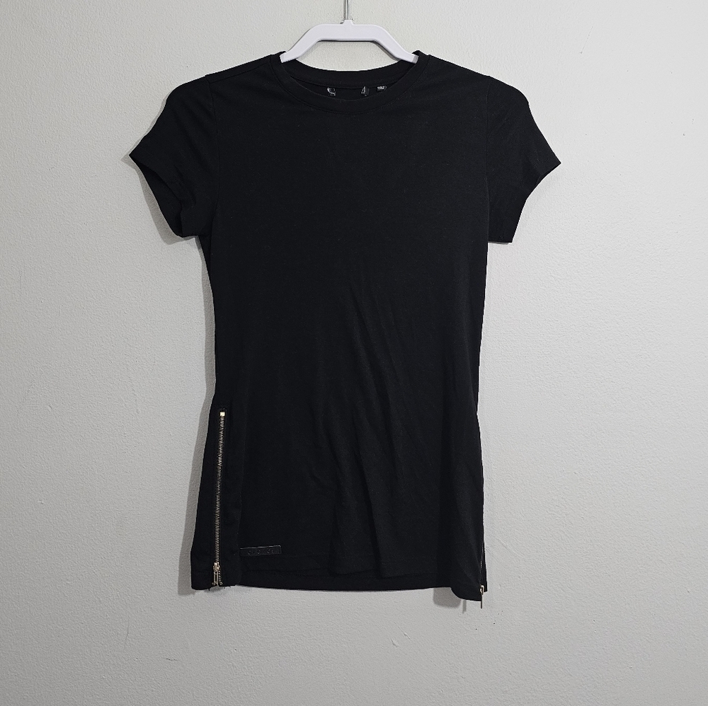 Orobos Solid Black Side Zippered Tee - image 1